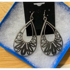 Earrings, premier Designs Rumba silver plated fashion earrings